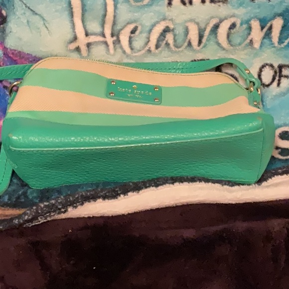 Kate Spade New York Teal Striped w/Original Dust Bag, - Picture 7 of 9